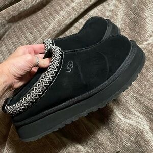 Ugg Tazz Suede Platform